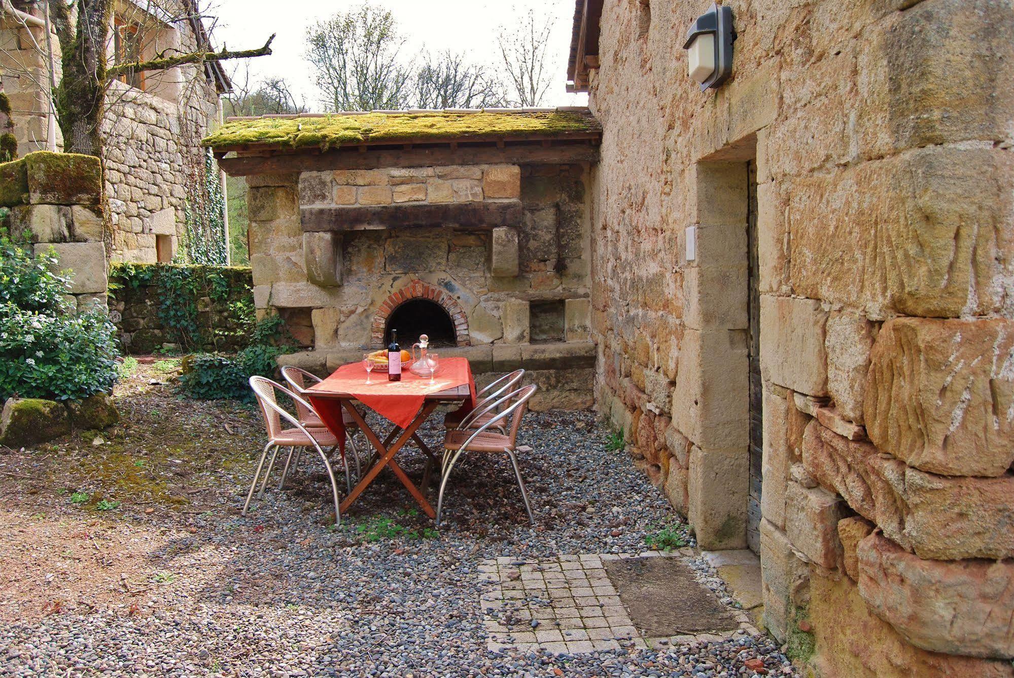 Hotel Restaurant Le Murier De Viels - Grand Figeac Causse-et-Diege Dış mekan fotoğraf