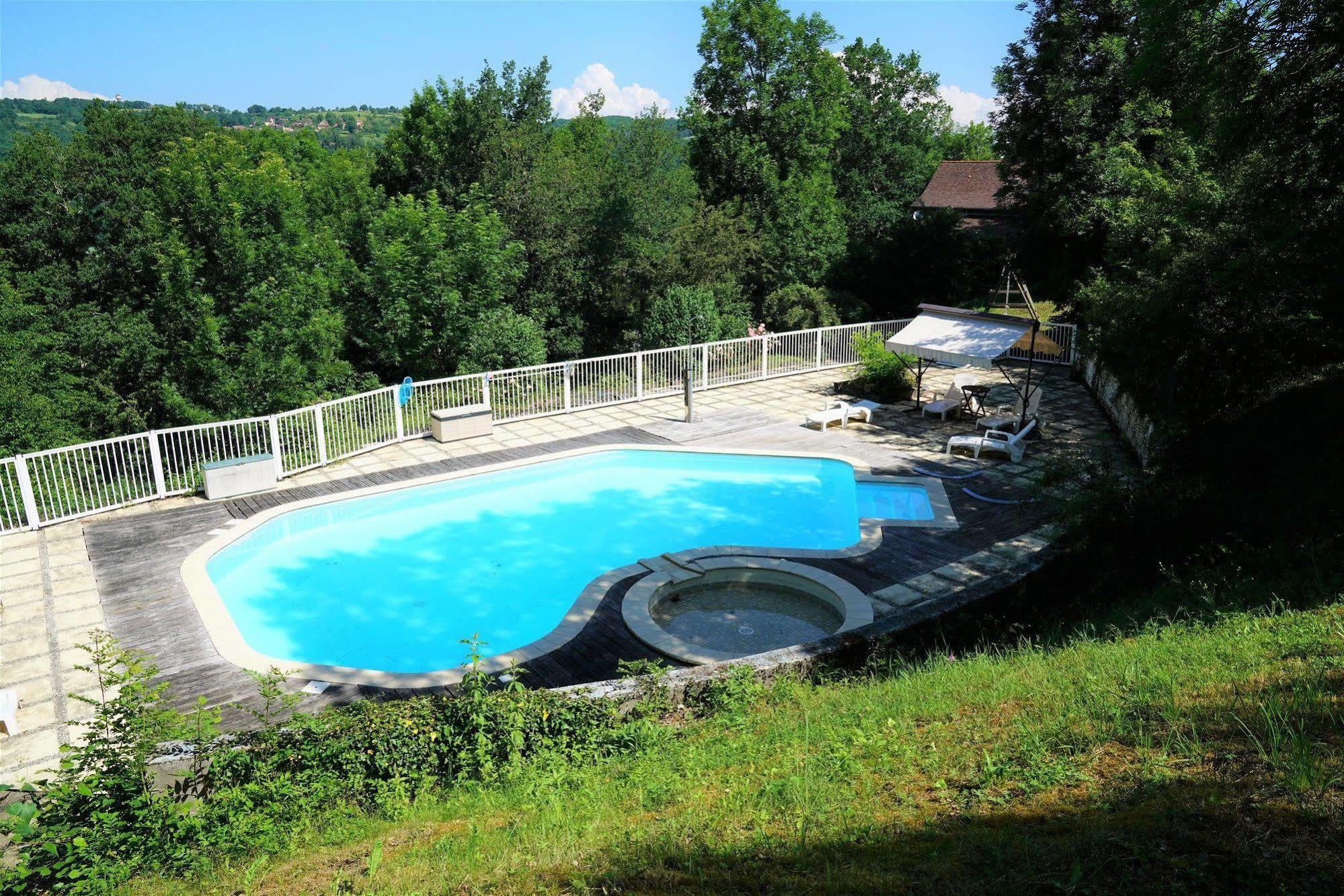 Hotel Restaurant Le Murier De Viels - Grand Figeac Causse-et-Diege Dış mekan fotoğraf